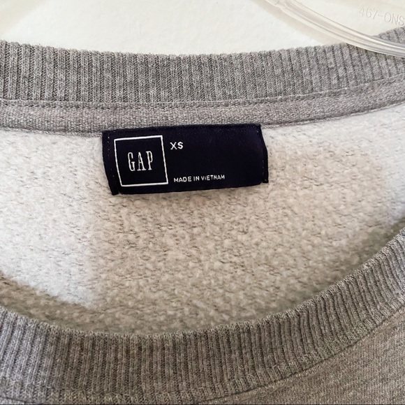 GAP Gray Crewneck Sweater - Picture 6 of 7